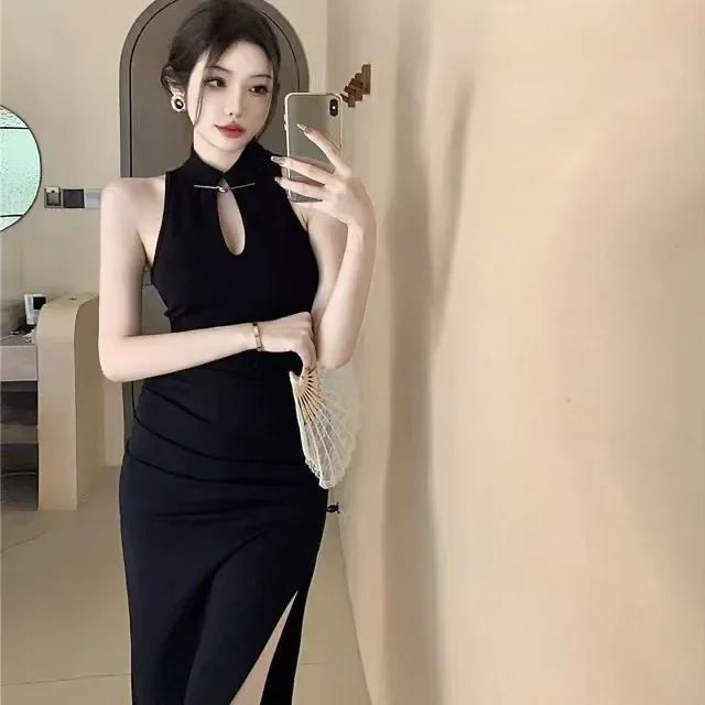 Sexy Advanced Pure Desire Dance Improved Cheongsam Women's Early Spring Split Empress New Chinese Style Hanging Neck Bodycon Dre