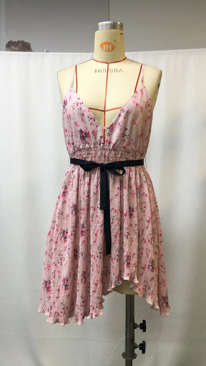 2025 Western Cowgirl Vintage Dress - Floral Print Suspender Dress with Irregular Hem, Retro Women's Fashion, Boho Chic Summer Ou